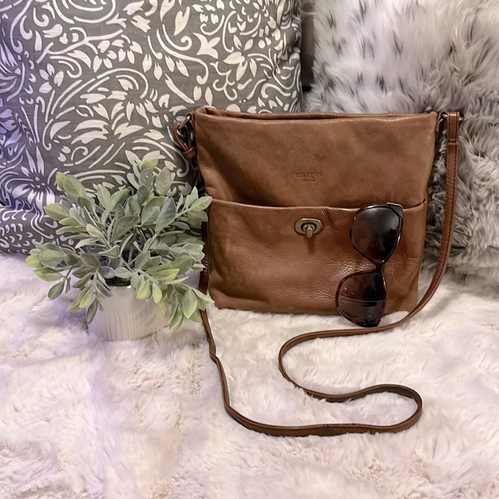 Margot Women’s Brown Pebbled Distressed Leather Minimalist Crossbody Bag Purse